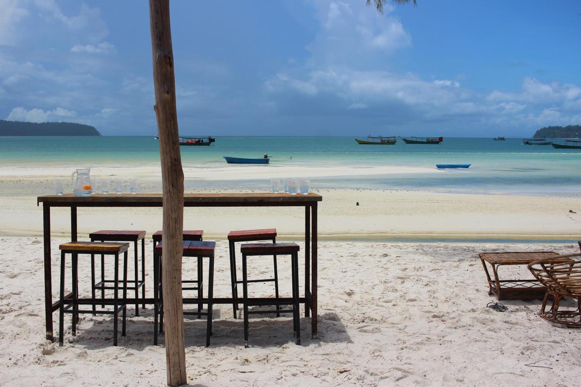 The Big Easy Koh Rong Samloem * Koh Rong Sanloem